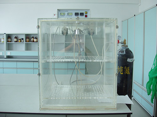 動(dòng)物培養(yǎng)箱